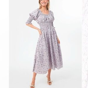 New Tuckernuck Hyacinth House Cali in Lilac Jacquard Floral
Smocked Midi Dress